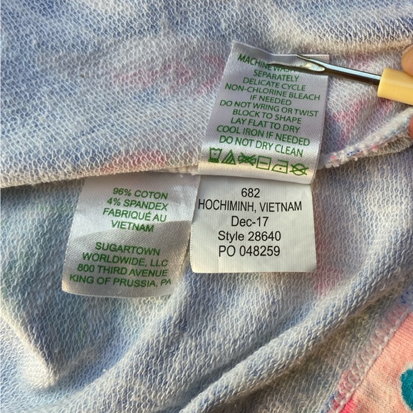 Lilly Pulitzer Captain Popover Jet Stream Size Small EUC UPF 50+ - Picture 7 of 10